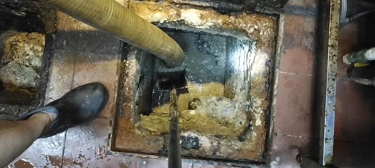 纳雍污水池清理一般都有毒气，怎么预防中毒呢？